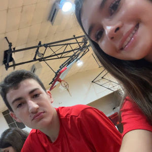 Meet your Posher, Mackenzie